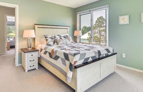 Walk to Bolton Valley Resort Condo with Mtn Views! - Foto 11