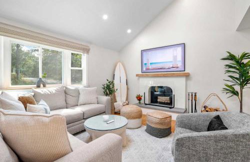 Game Room Private Yard w Fire Pit - Foto 1