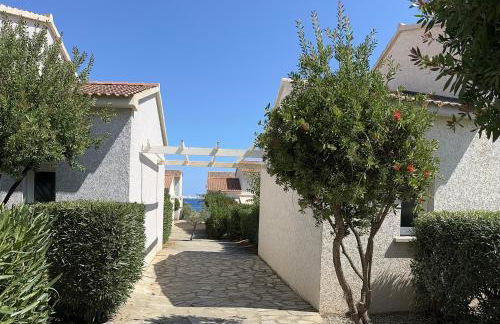 Mini villa piscine et plage - Foto 18