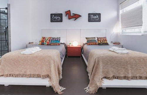 Beach & Urban Attic - Photo 25