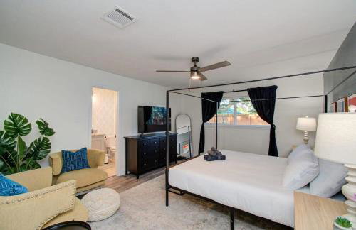 Friendswood Getaway - 5 Bedrooms + Pool + Patio - Foto 16