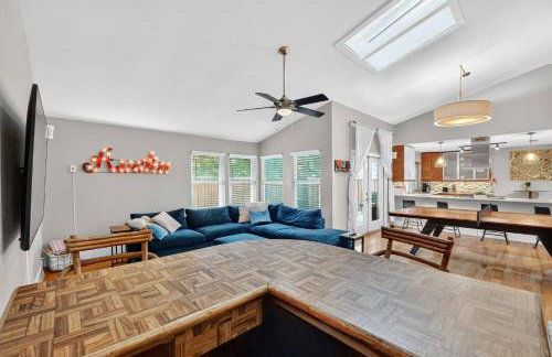 Stylish 3BR Home + Private Pool - Foto 17