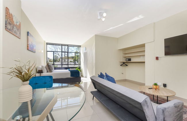 Illovo Mews 210 - Photo 1