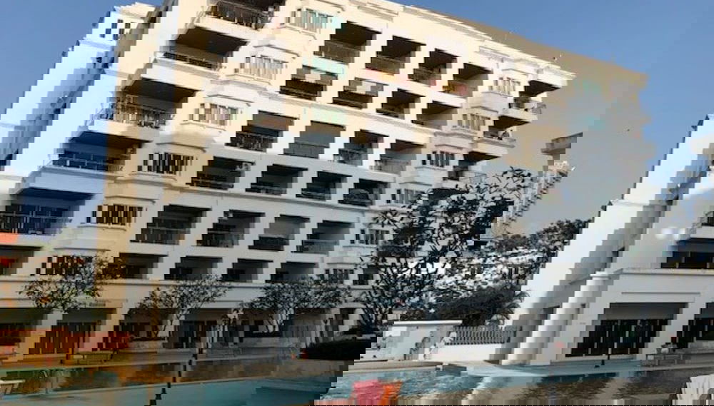 Platinum Suites Floor 6 Room 63 - Photo 1, Primary image