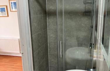 Luxury 4 Bed 3 bath 6 mins from City Renter - Foto 42