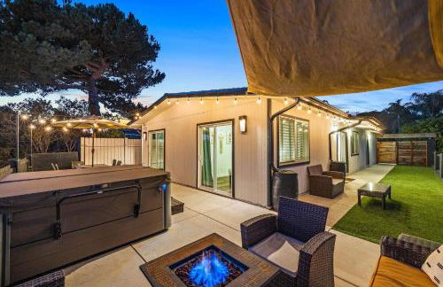 Dog-Friendly House with Hot Tub, AC, Game Room - Photo 62