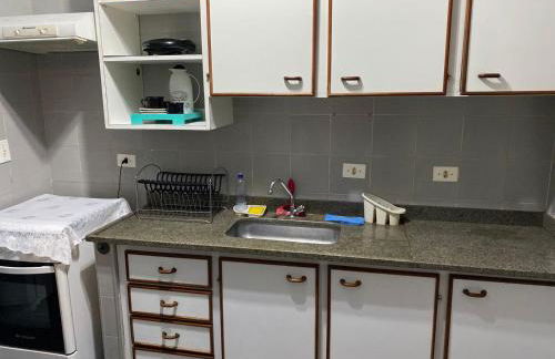 Apartamento Espaçoso Bairro Piracicamirim - Foto 25
