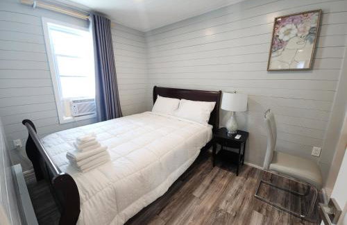 Nestled Away- Comfortable 3BDRM, Central Location - Foto 22