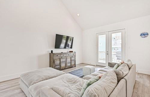 Walk 2 Beach & Huge Pool! Pets Allowed! Salty Sea Dawg - Photo 10