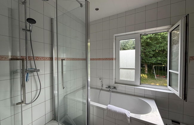 Beautiful Dune Villa With Thatched Roof on Ameland, 800 Meters From the Beach - Foto 22