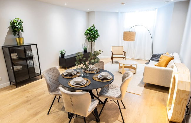 Souterrain 2BR Serviced Apartment - Photo 7