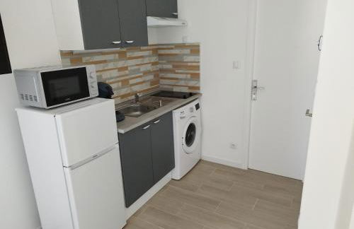 Charmant studio à 2 pas de la plage - Photo 12