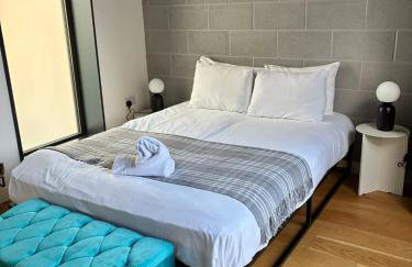 Luxury Canal St Villa with Free Parking - Foto 28