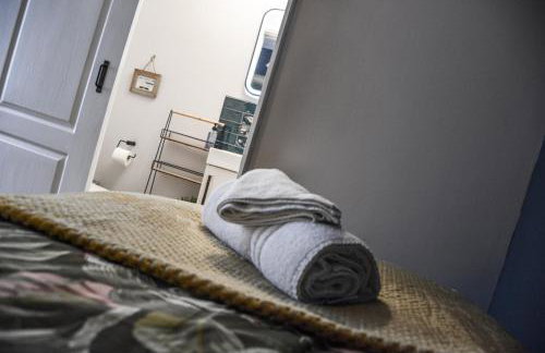 Lower Trengale Farm Holiday Cottages - Photo 16