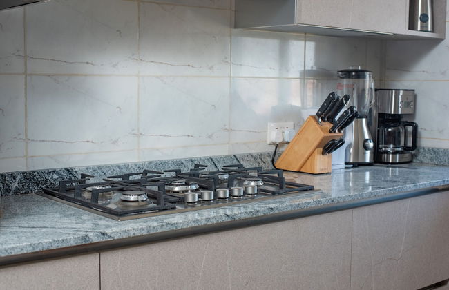 3-bedroom Apartment in Tema - Chez Akwasi - Photo 8