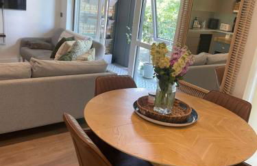 Fully furnished 2 bedroom apartment in central location - Foto 16