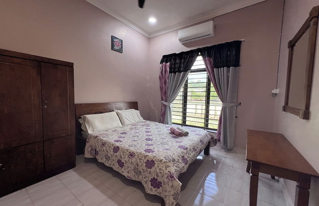 Nurbayu Villa (3 and 4 bedroom Villa) Kemaman - Foto 12