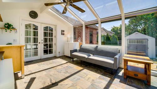 1 Mi to Univ of Wash Campus Seattle Home with Yard! - Foto 3