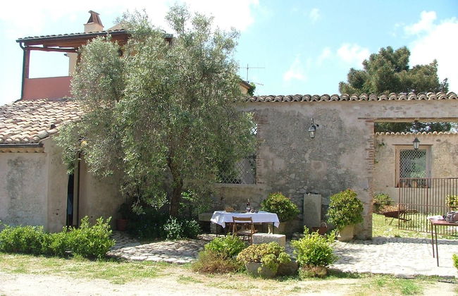 Holiday Home in Guardavalle Near River - Photo 1