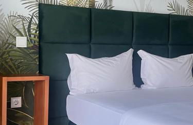 White Guest - Foto 23