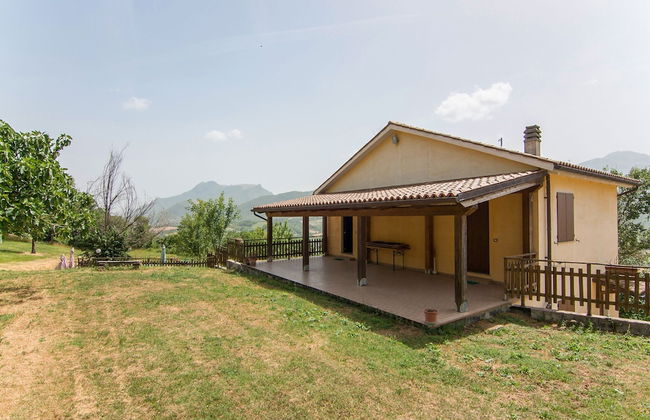 Belvilla by OYO Hillside Villa With Pool - Foto 27