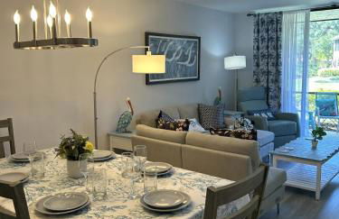 Waterview Oasis Retreat, minutes to Anna Maria Island and IMG - Photo 10