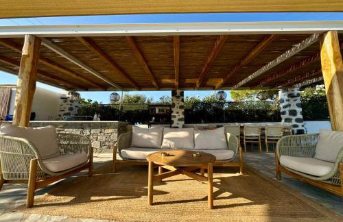 Villa Loretta with pool, jacuzzi and garden - Photo 20