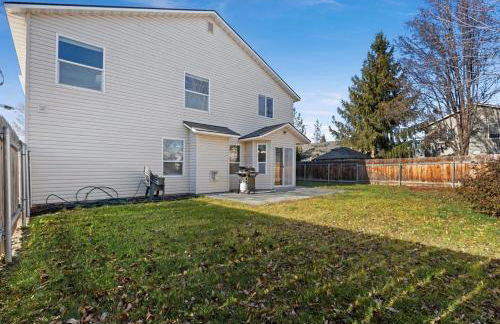 Urban Escape Steps to Downtown - Photo 31