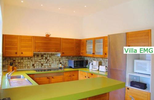 Ferienhaus Landhaus EMG Kempen, in Alleinlage nah Düsseldorf und Venlo mit Pool und Garten für Familien Gruppen bis 22 Personen - Foto 4