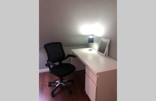 Struan Coach house in gated residence - Photo 16