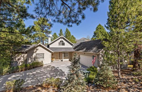 ACE - A Hole in One Right on the Golf Course Hot Tub Mt Views Pines - Foto 11