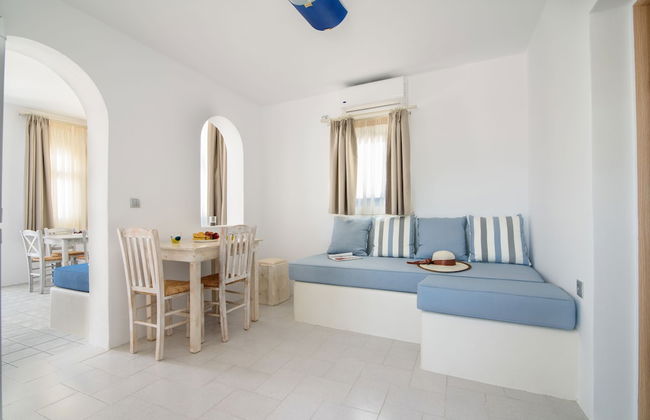 Villa George Santorini - Photo 15