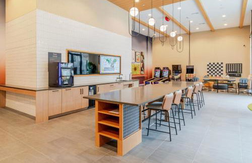 Blueground East Industrial pool AC nr park SFO-1850 - Foto 32