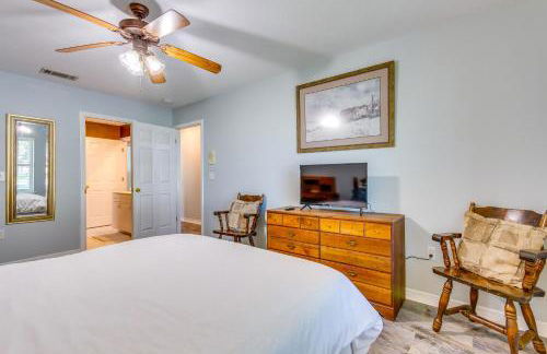 4 Mi to Beach Family-Friendly Home in Navarre - Foto 24