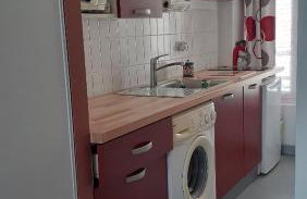 Petit appartement 30 m2-Plein sud-2 pers-1er étage-Wifi Fibre gratuite-Sans ascenseur-Non fumeur-Pas d'animaux -Réservation à partir de 2 nuits - Photo 1