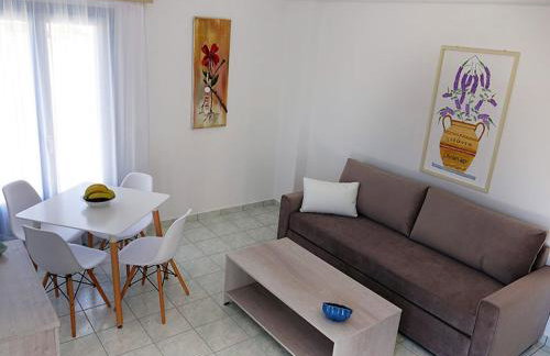 Flora Apartments - Photo 16