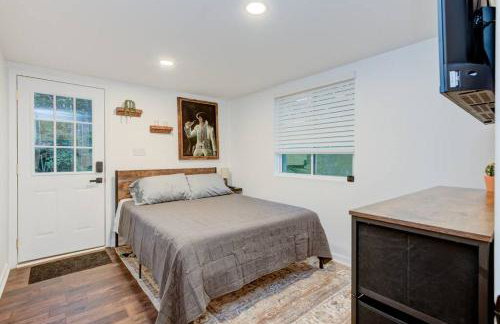 Sleeps 5-6 Near RRG-Hot Tub-Nice Sunrise-Quiet - Foto 10