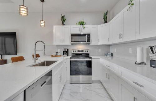 Serene Golf View Retreat 3 Bedroom Duplex by RedAwning - Foto 32