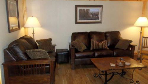 Lovely Log Cabin in the Woods with Hot Tub near the Red River Gorge in Kentucky - Foto 3