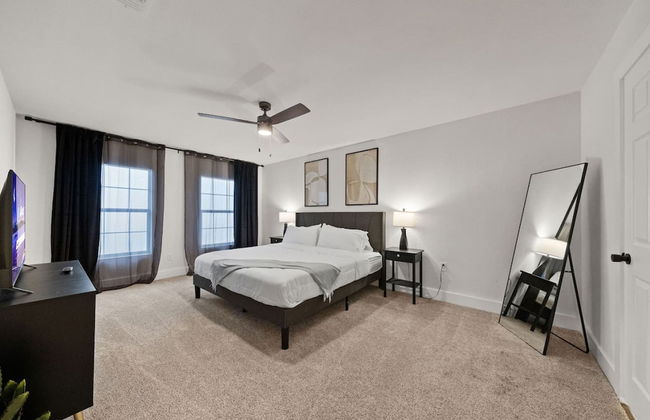 Spacious 6 Bed House Airport Pet Friendly AFB - Foto 7