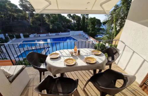 Appartement tout confort avec WIFI vue sur mer et piscine communautaire secteur EL GOLFET à Callela de Palafrugell - Foto 4