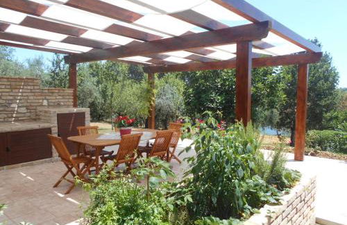 Tre Laghi Countryhouse Rustic Home with pool - Foto 3