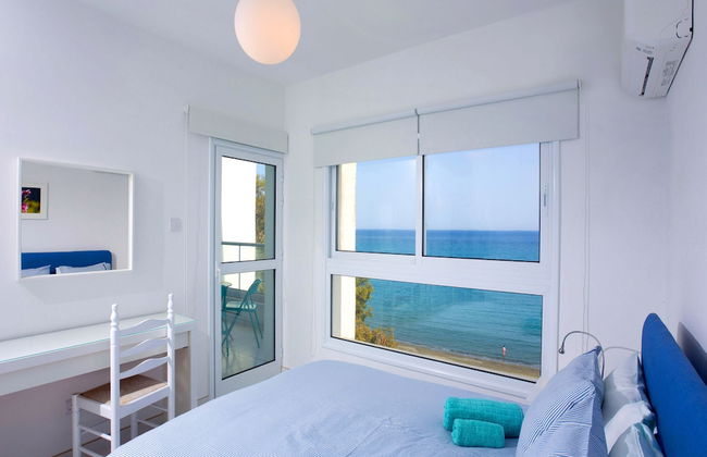 Limassol on the Beach Apartment - Foto 10