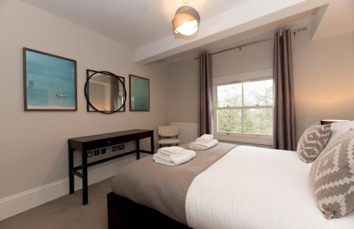 Stunning 1 BR Surbiton with views, near station - Pass the Keys - Foto 11