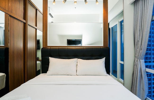 Minimalist Studio Room at Puri Mansion Apartment - Foto 3