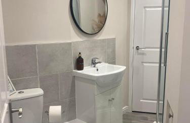 The Retreats 2 Kenfig Hill Pet Friendly 2 Bedroom Flat with King Size bed twin beds and sofa bed sleeps up to 5 people - Foto 15