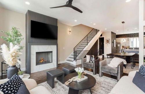 Brand New Elegance Rooftop Views of Nashville - Foto 19