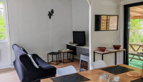 Gîte Nature sur LAC avec accès PISCINE et PONTON - Foto 2