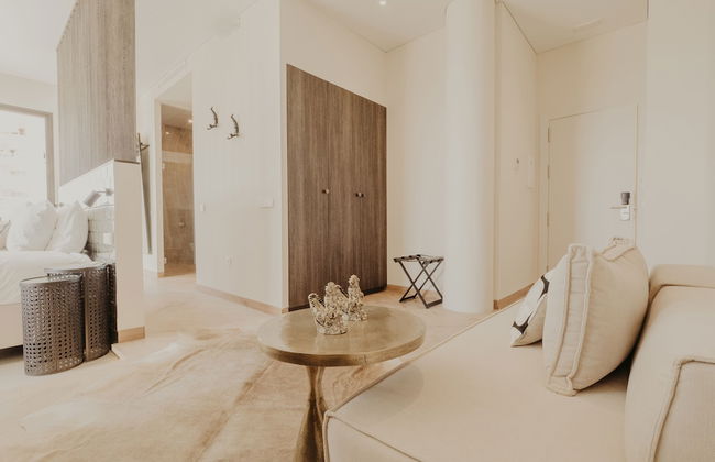 Comfy Studios Hotel - Photo 16