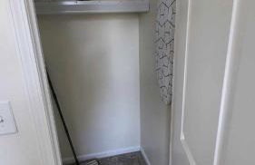 Heart of Detroit Gem! 2BR Apt - Photo 14